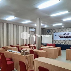 Hotel Puri Yasmin Potowanua Lasusua RedPartner